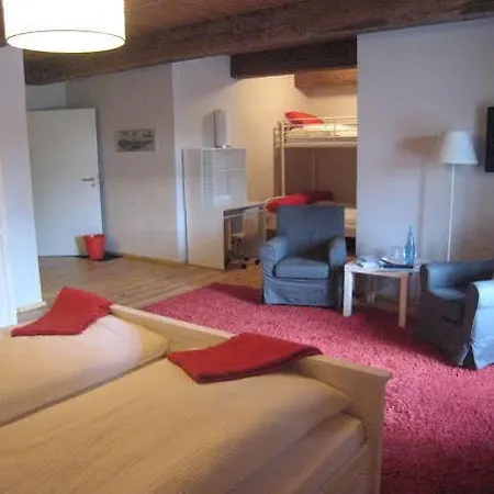 To'n Schlagboom Hotel 2*