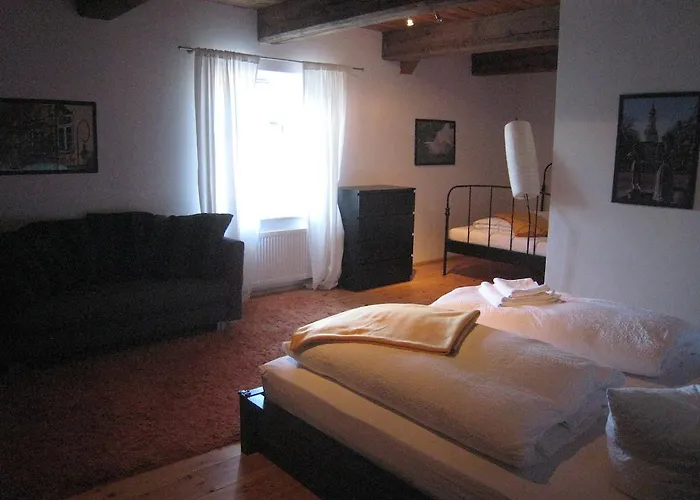 Отель To'n Schlagboom Шиллиг