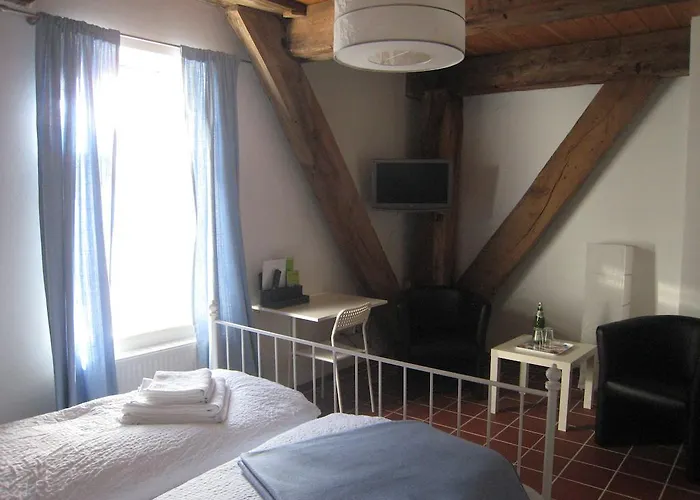 Отель To'n Schlagboom Шиллиг