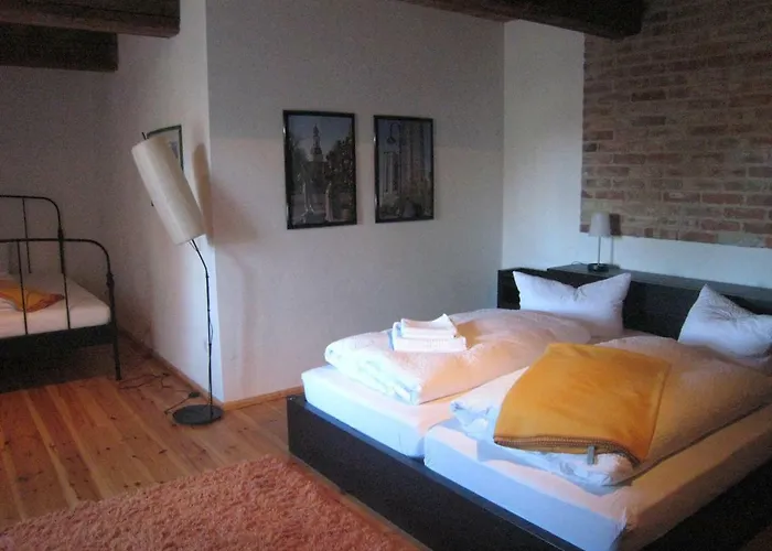 To'n Schlagboom Отель 2*